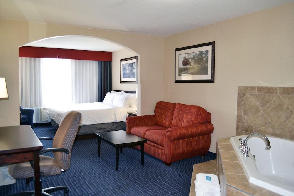 Holiday Inn Express Hotel & Suites Edson By Ihg Exteriör bild