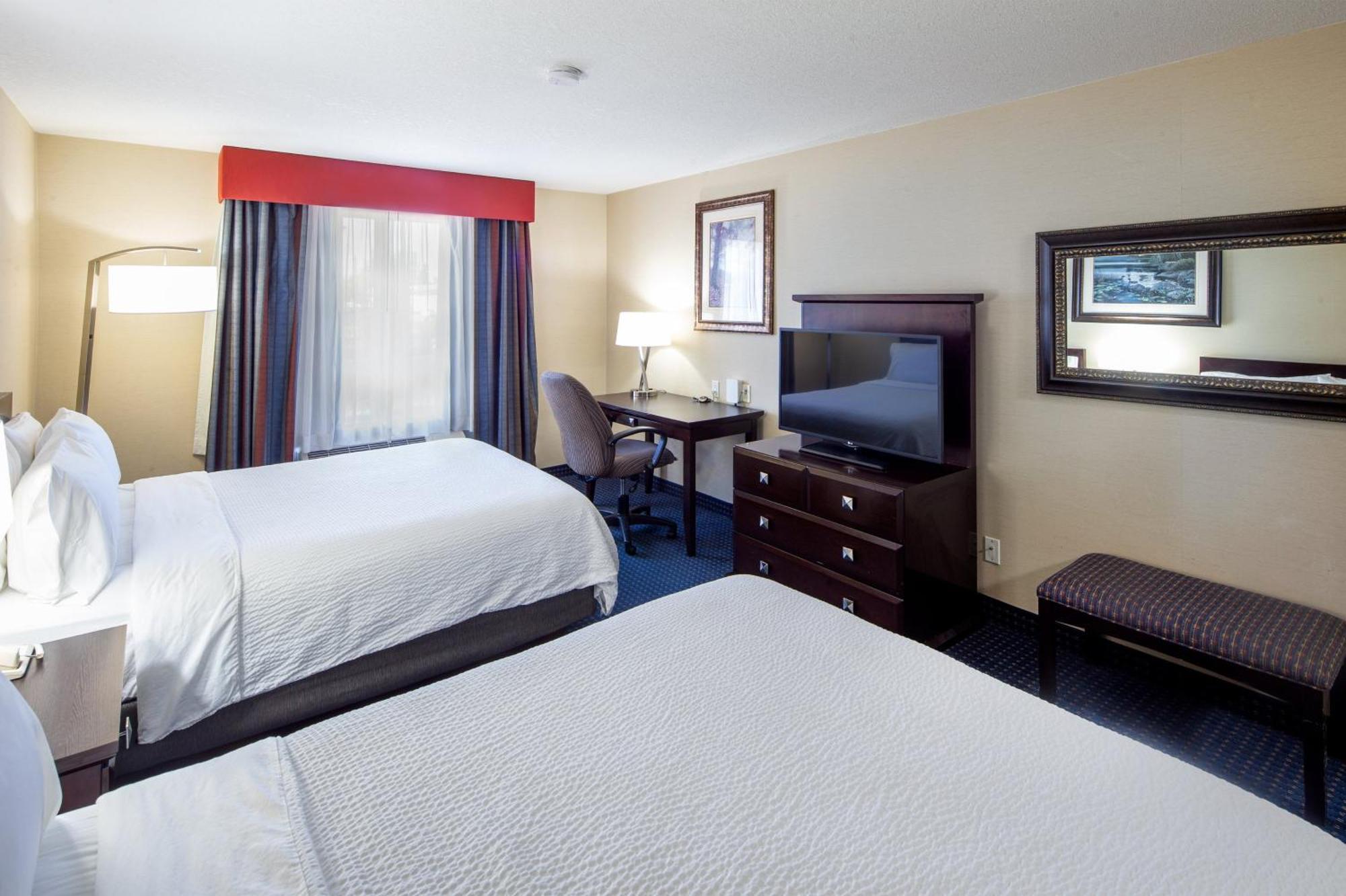 Holiday Inn Express Hotel & Suites Edson By Ihg Exteriör bild