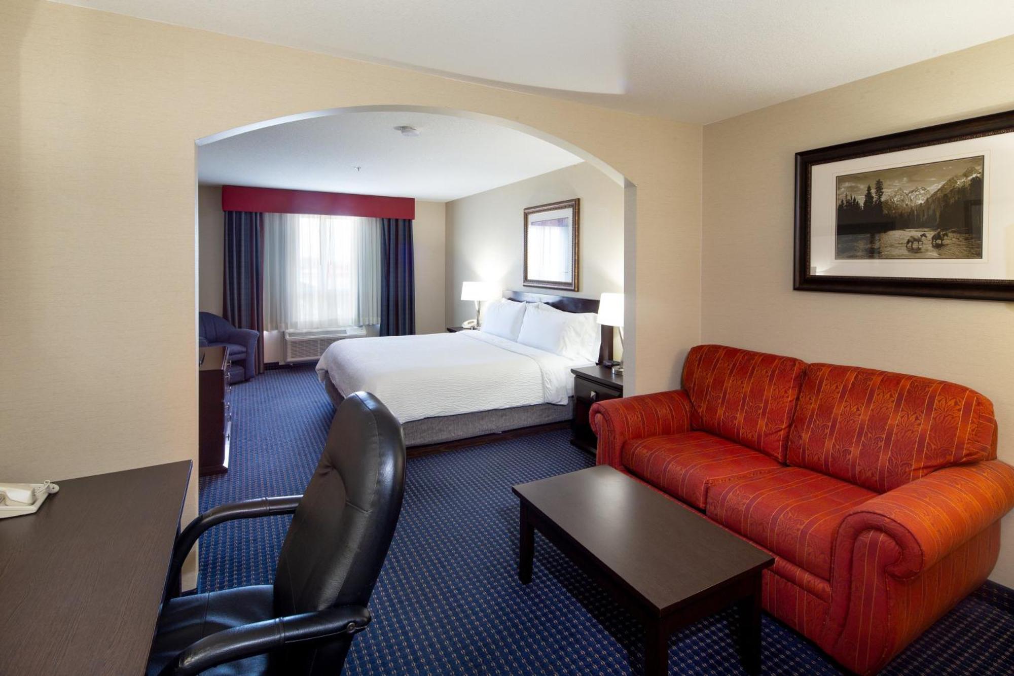 Holiday Inn Express Hotel & Suites Edson By Ihg Exteriör bild