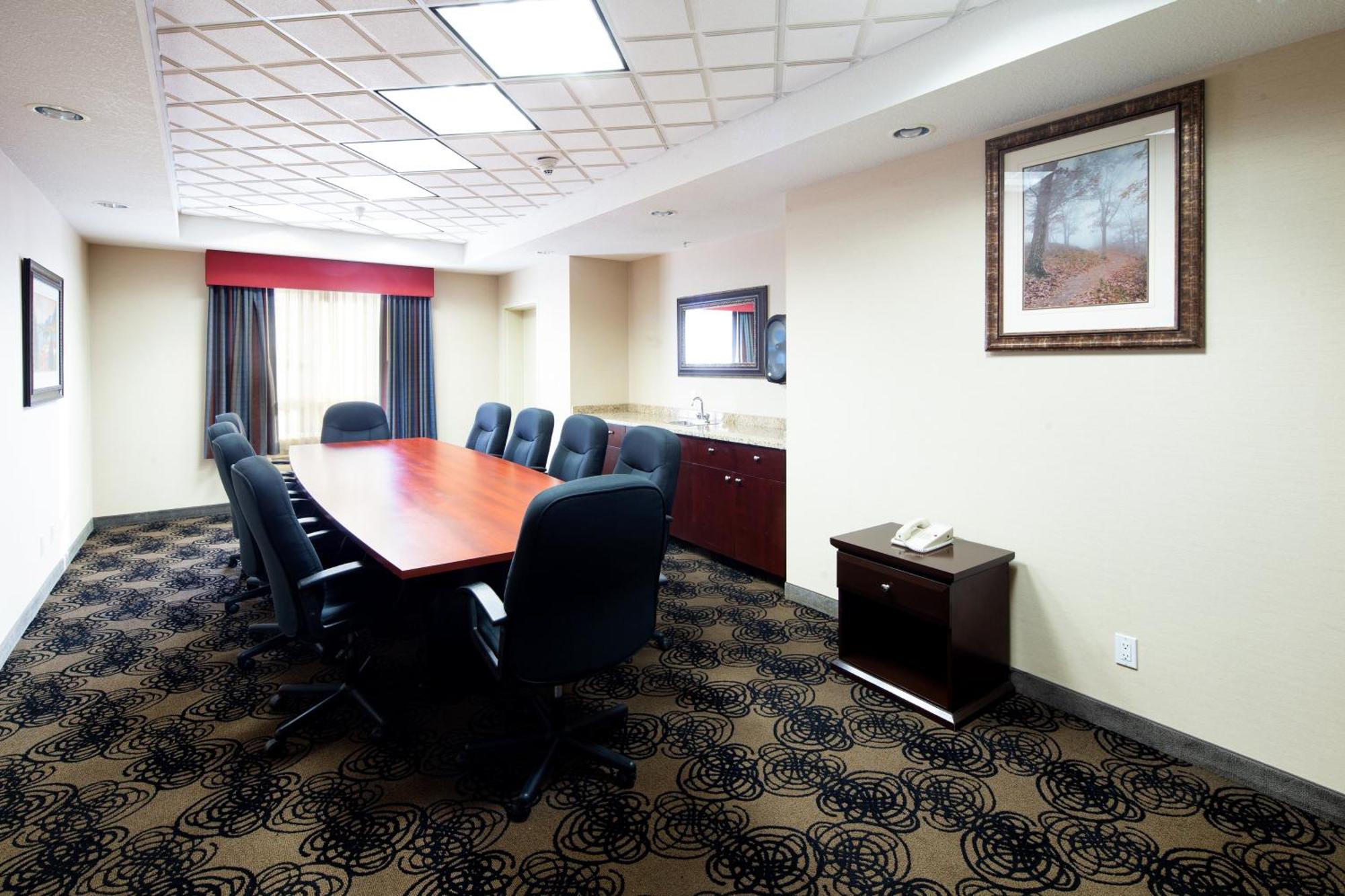 Holiday Inn Express Hotel & Suites Edson By Ihg Exteriör bild